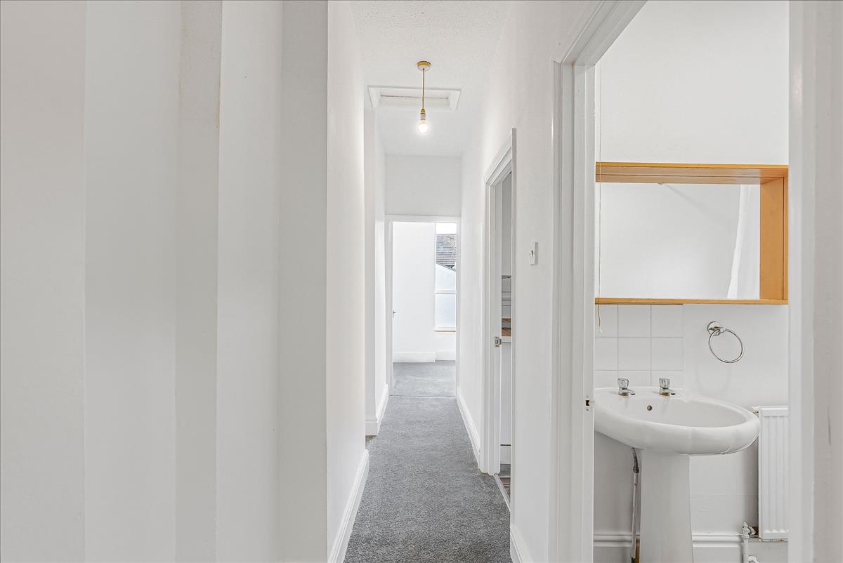 Property Image 64d70a8a-b424-40e2-a1de-bd8713f95969