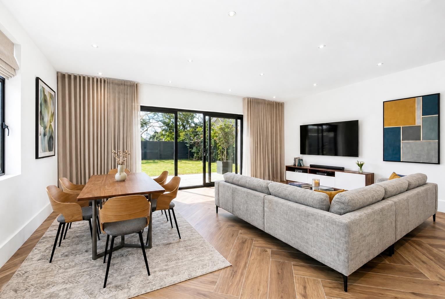 Property Image 64d7955a-9ec6-4600-875f-5894e63bafcc