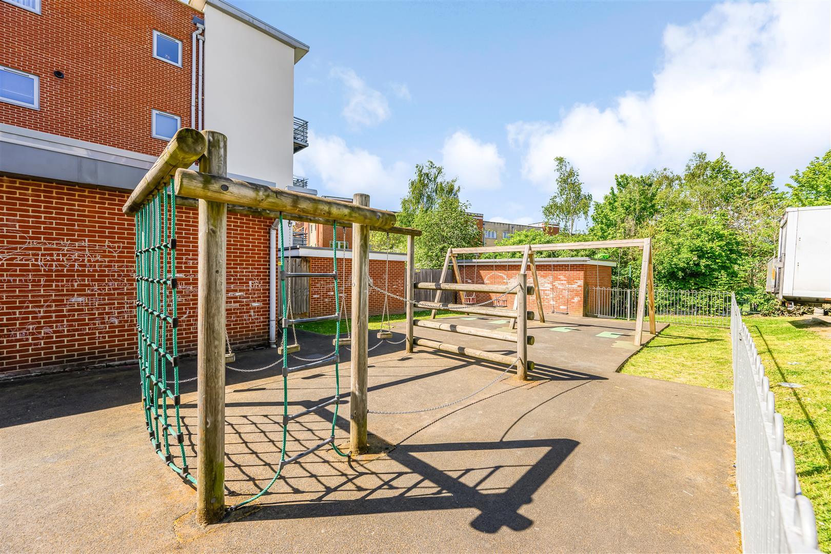 Property Image 64dfa8c2-b718-4a67-8fae-fd38553bd6de