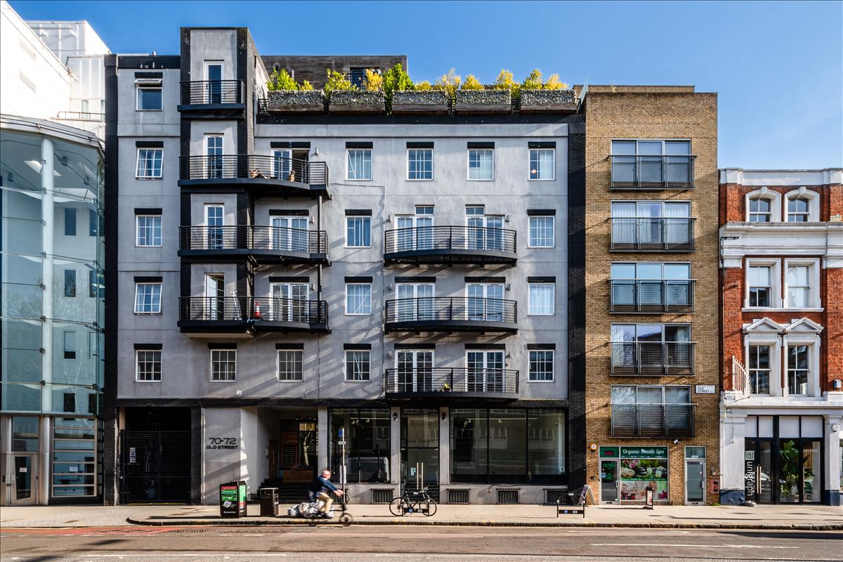 showroom for rent in City of London 