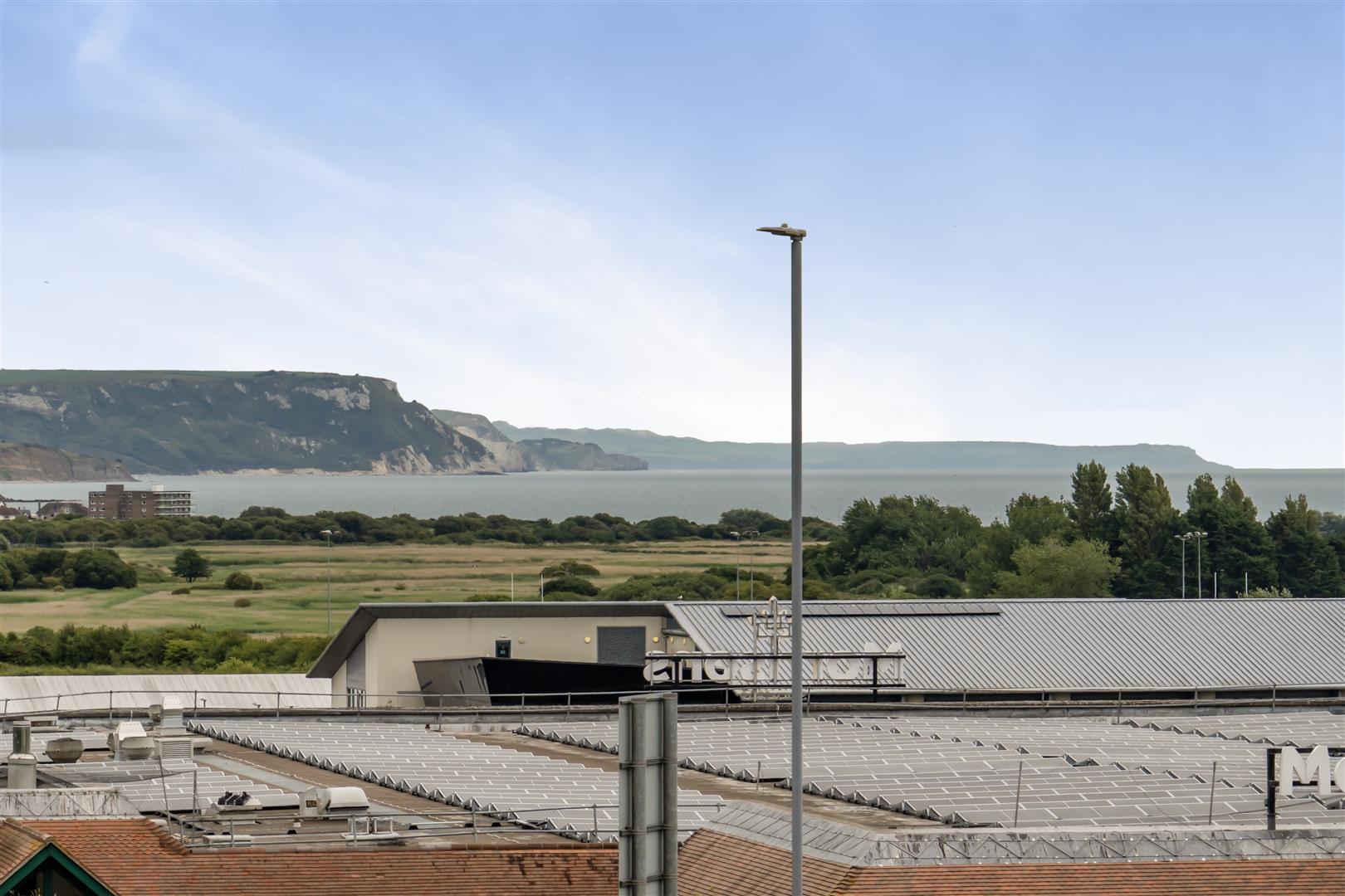 Property Image 651d080a-7bc8-4ba5-b573-3c91bc3c9c80