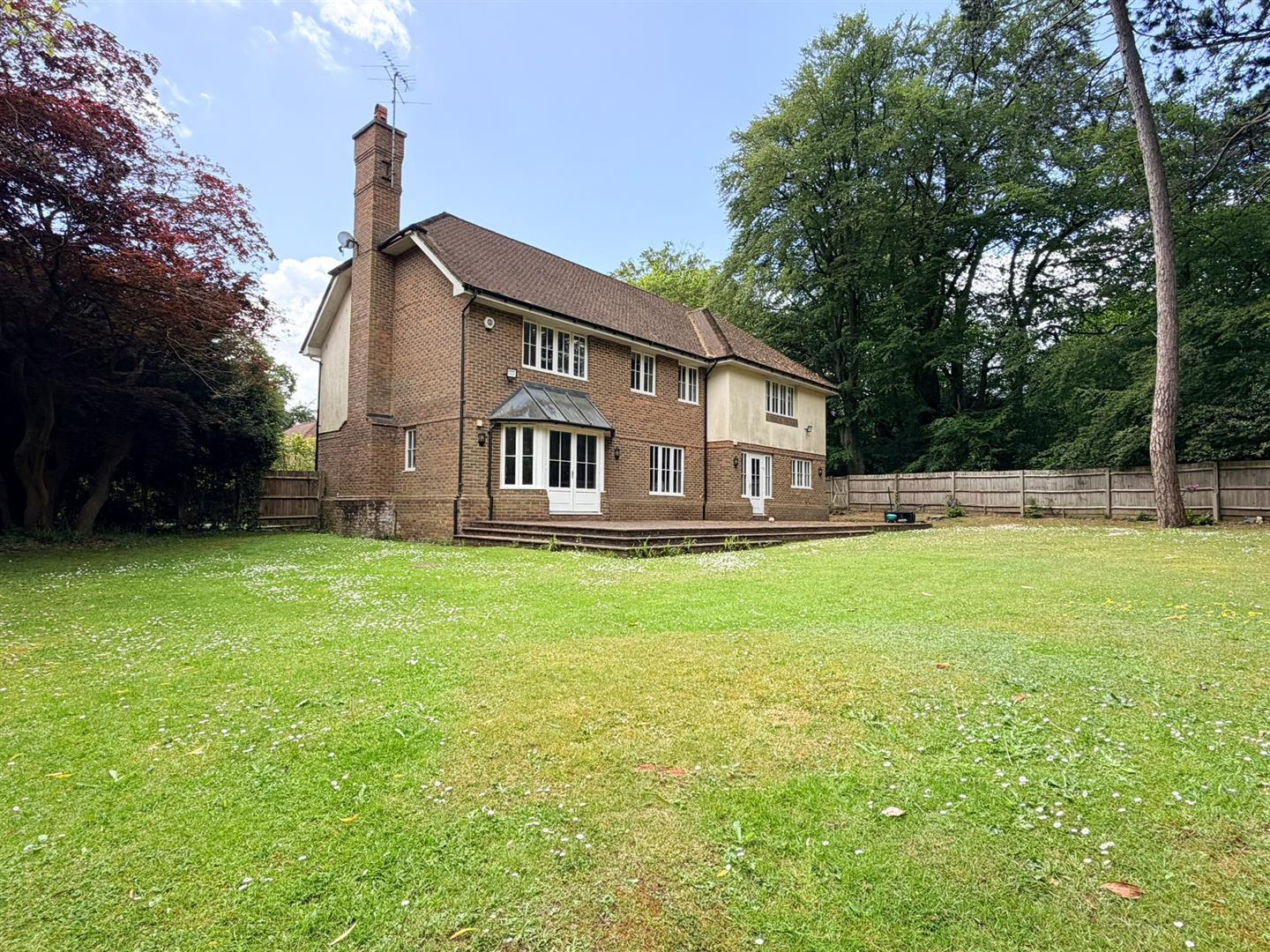 Property Image 652c91e4-d080-4c7f-b909-94a76cf1b2a9