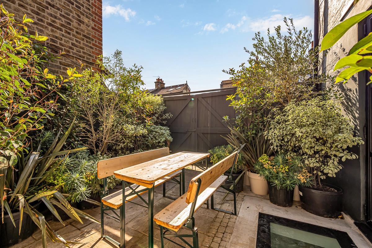 Property Image 652f7bdc-12f9-4ddf-b6a6-5f6d1a5b9d5d