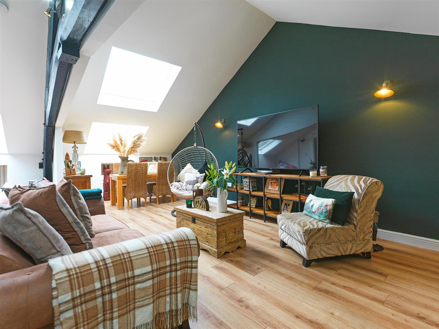 Property Image 65343cd4-23fb-4e1e-b183-92f921e20585