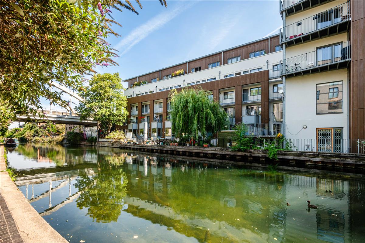 Property Image 653d80ac-6e5b-47d2-8baf-9473e1128d72