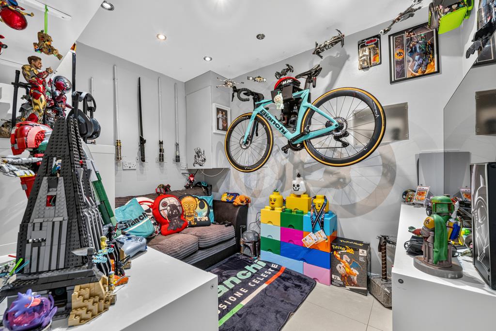 Property Image 654b201d-1f43-41f2-8add-53295446430e
