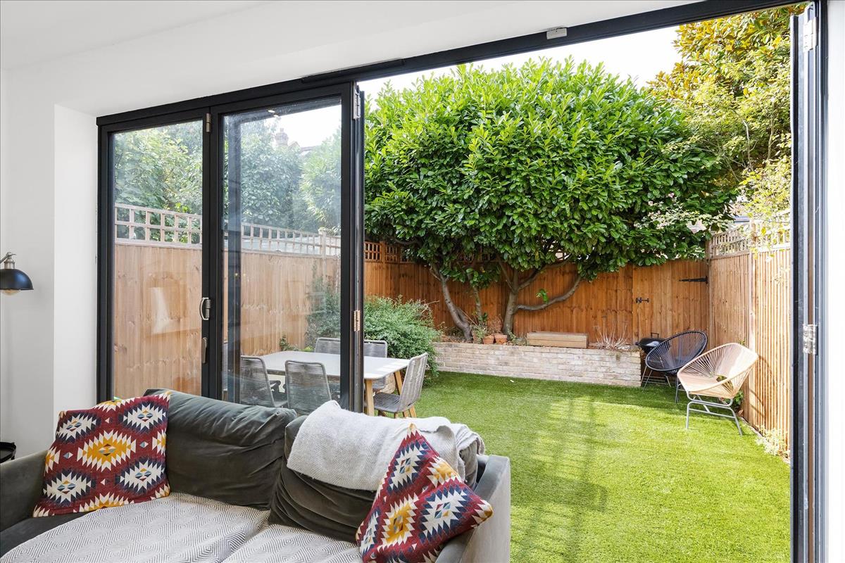Property Image 654b654e-2819-43d8-9f65-e274b030c538