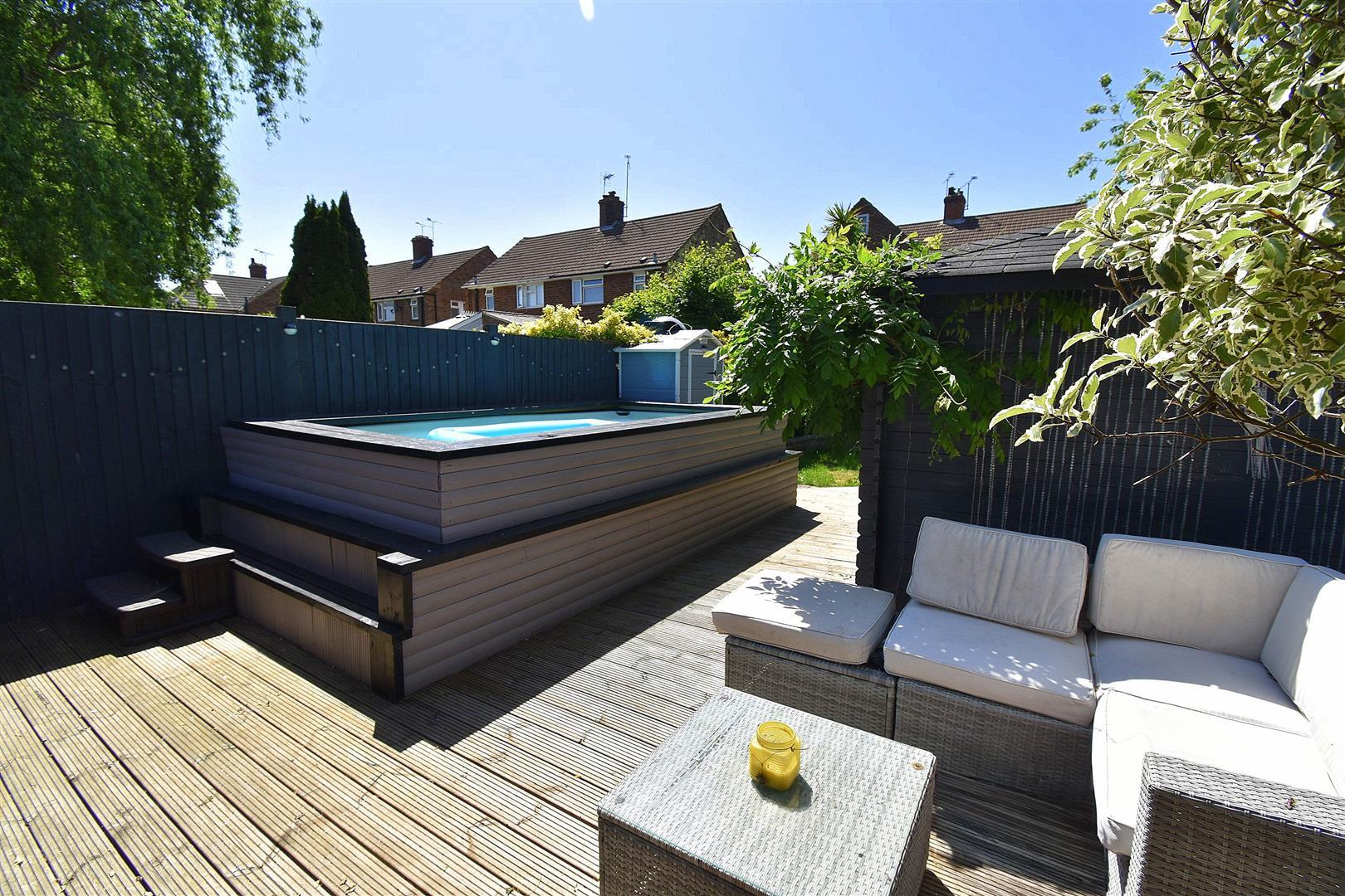 Property Image 6556127d-2ed2-4989-a140-2482ec154b17