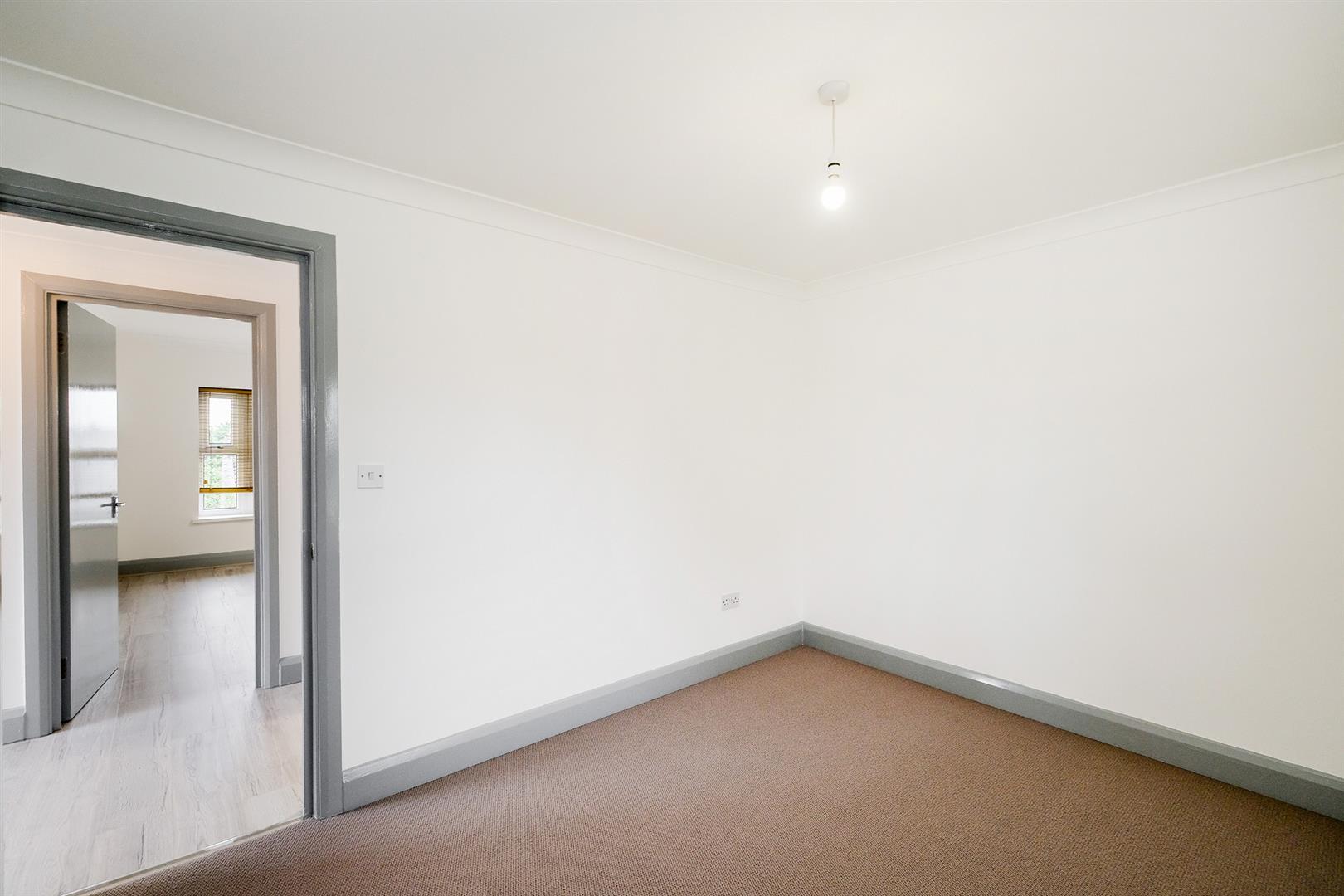Property Image 655c54b6-df87-45cf-a672-235a0d915c6e