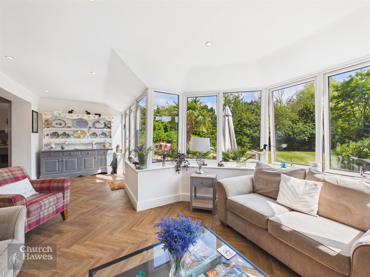 Property Image 65681ee9-13cc-4201-8712-8b01be426d68