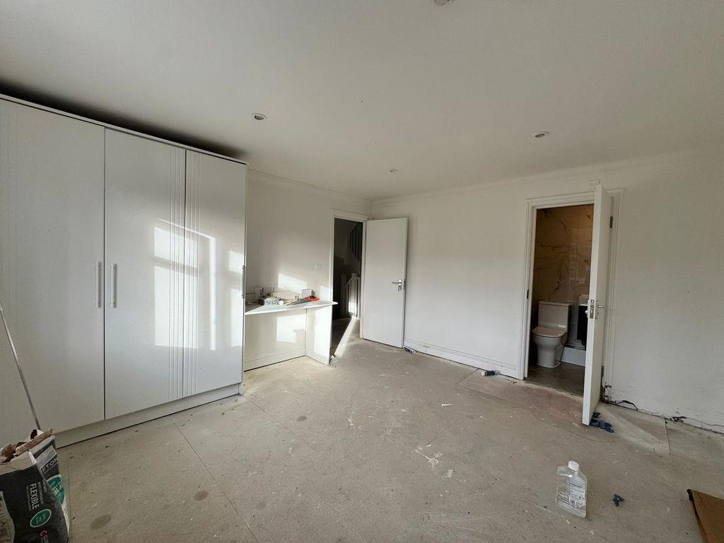 Property Image 657e3a88-54d0-437f-a022-e0e050df9a09