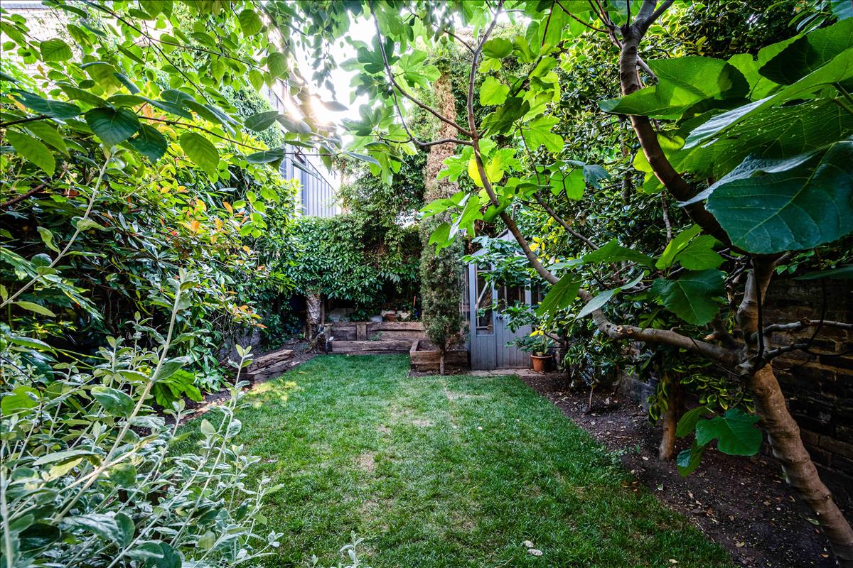 5 bedroom town house for sale London Fields, E9