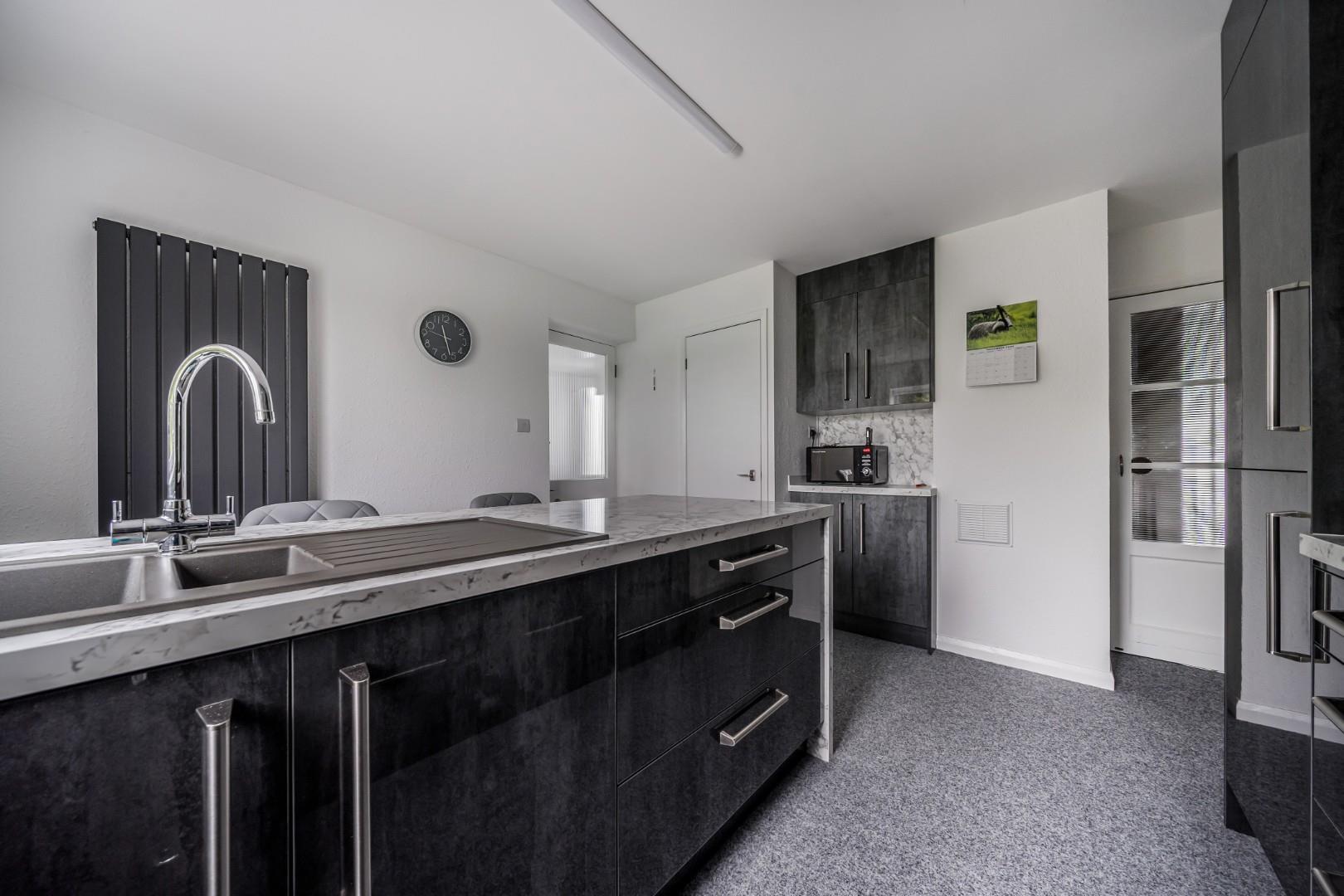 Property Image 65a5ab30-ddbf-4797-88b8-1fc27f66c1af