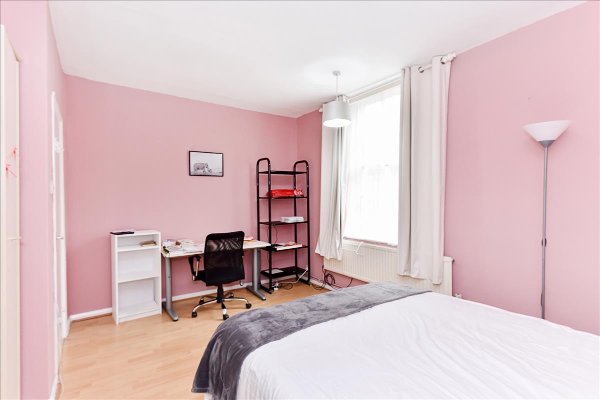 master, bedroom, rent, rental, lettings, wc1