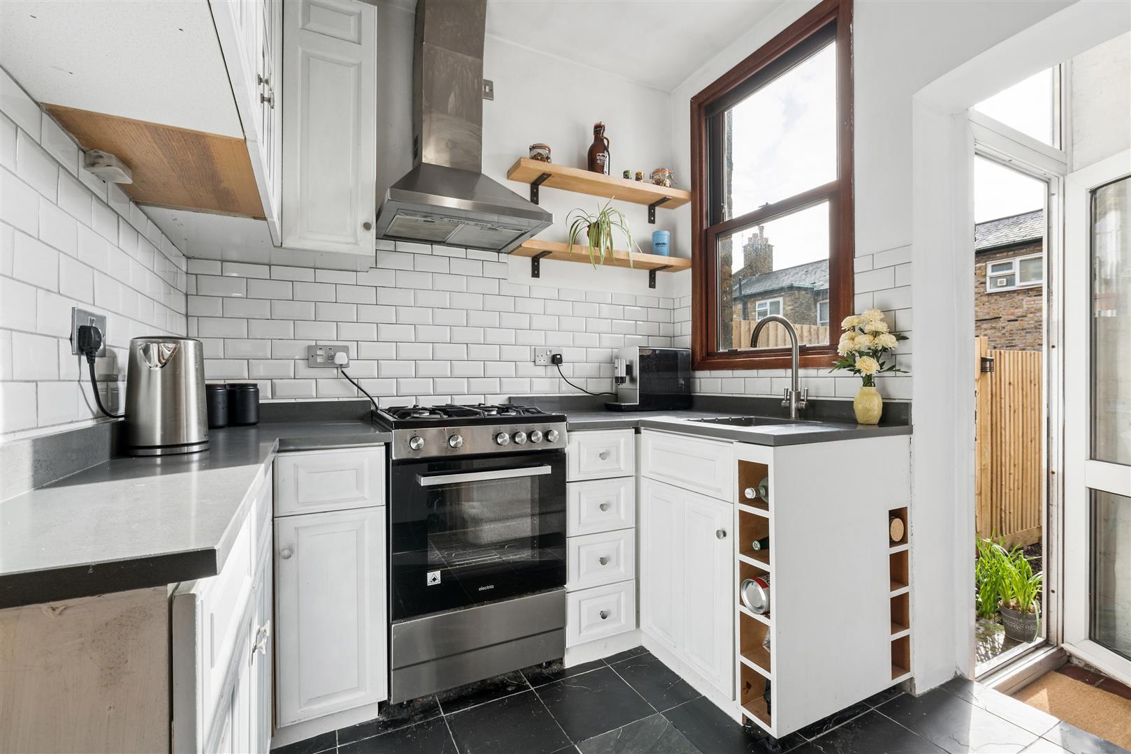 Property Image 65d92442-c782-4f14-935d-f6156a0bcdf2