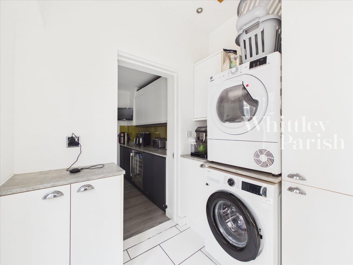 Property Image 65e94525-34c5-41f0-aa4d-fcca60aaad8a