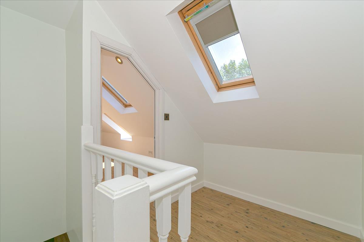 Property Image 660315fd-524c-459e-b98f-a2f7827e00f7