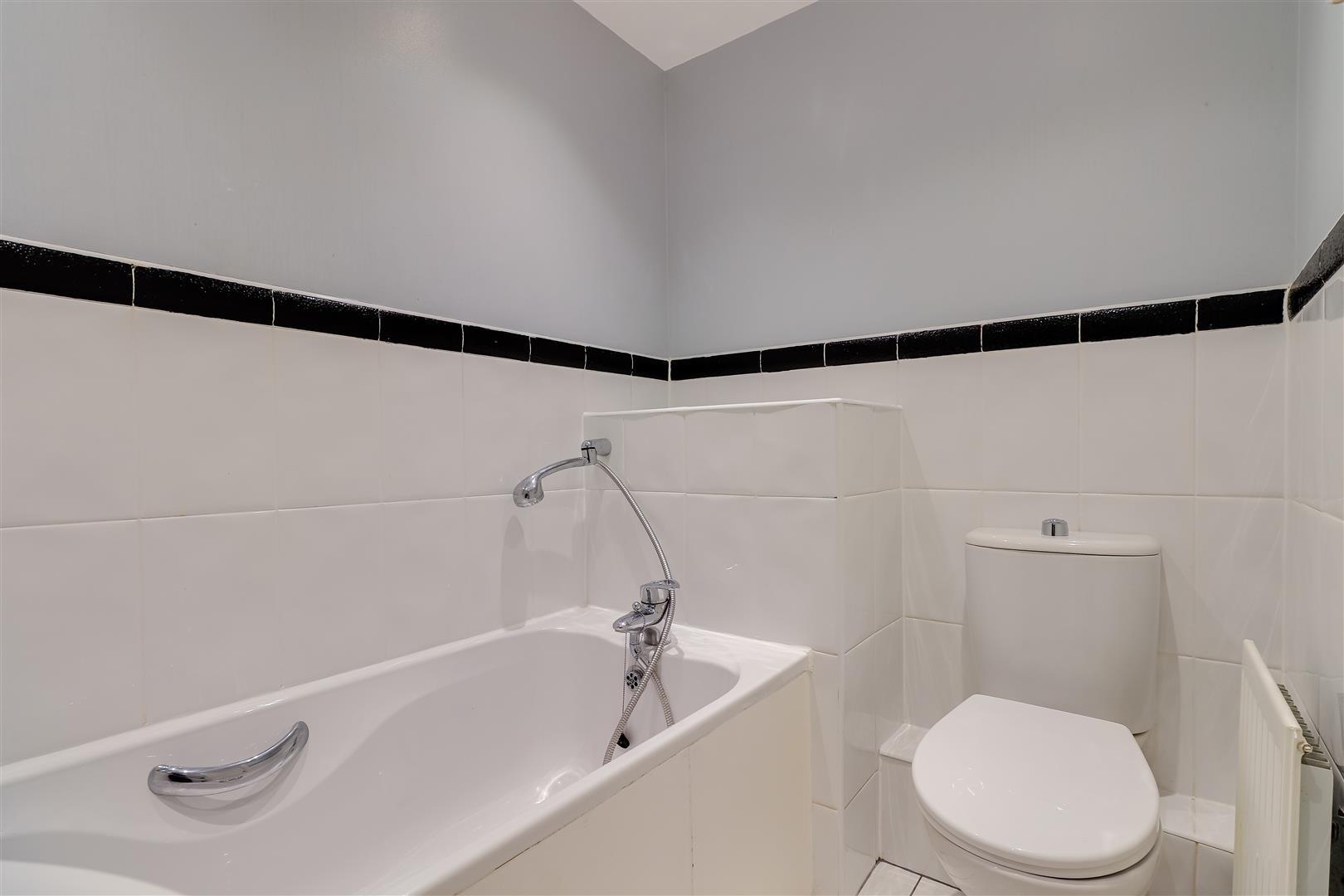 Property Image 660402ae-d94f-4032-903f-22a7122b5e76
