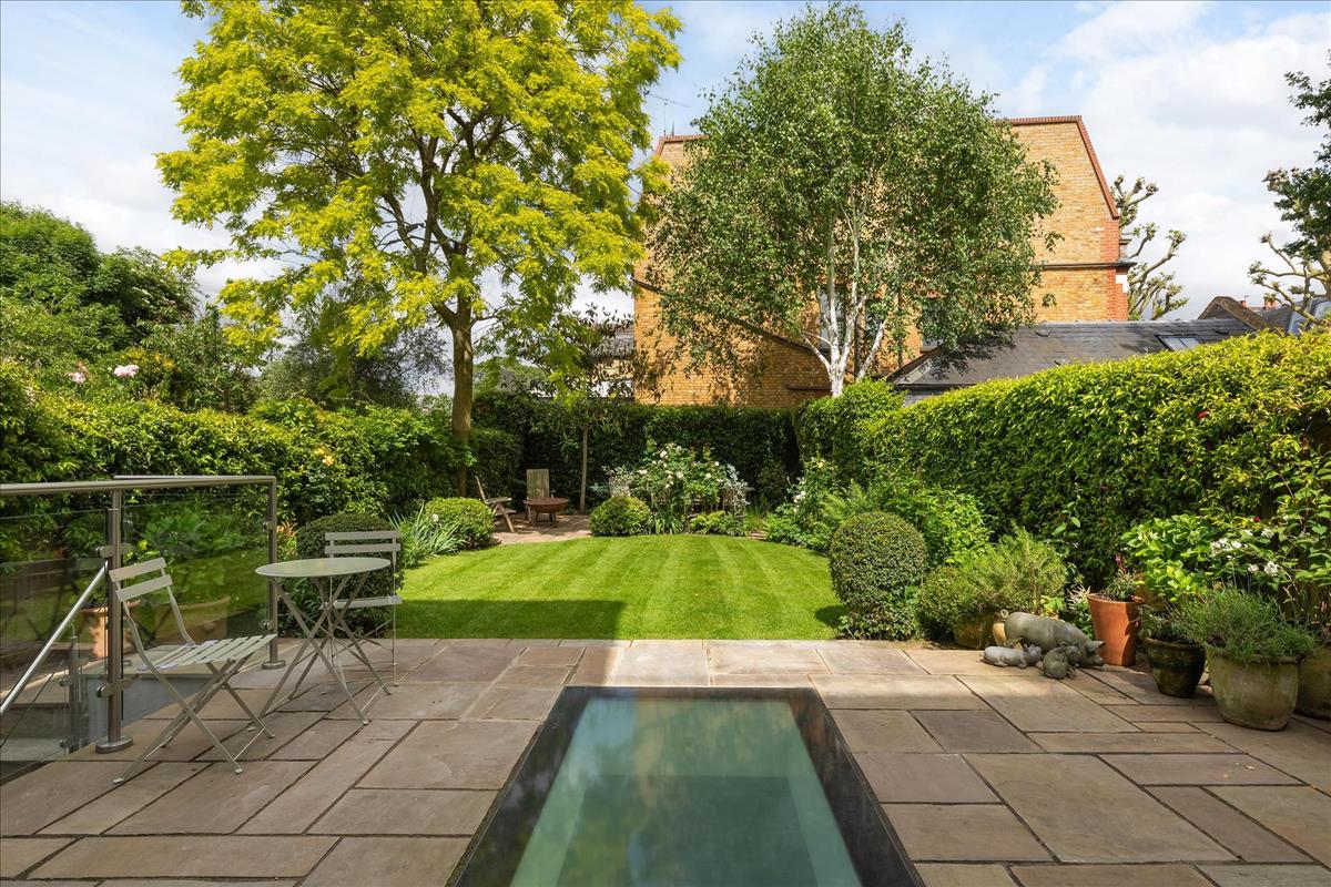 Property Image 661b2c34-8dba-41dc-bbe6-e695bf46d618