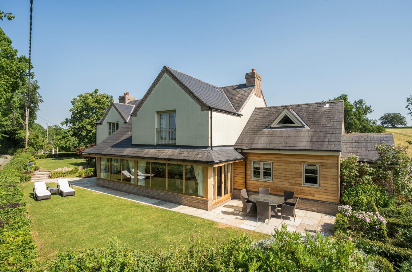 Property Image 662857e9-0539-41c7-bfdb-b3fdab5303d3