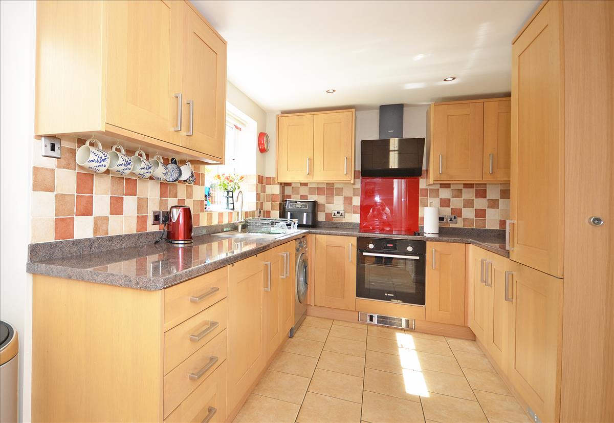 Property Image 663ada98-b34d-4b79-8e72-e24a8855fcd0