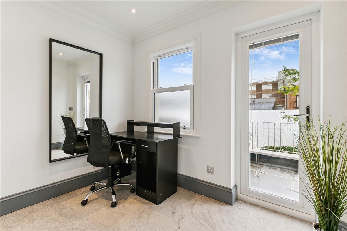 Property Image 663ae750-3a38-475f-8696-1fa526f65a8a