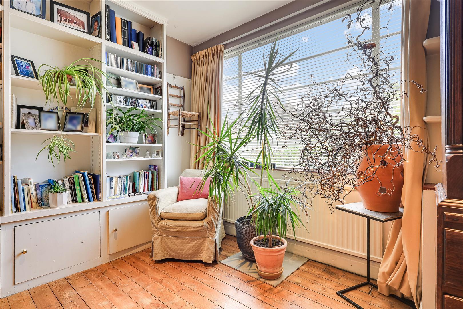Property Image 66400cb0-4db6-46e9-bf15-1e00f0de5f6d