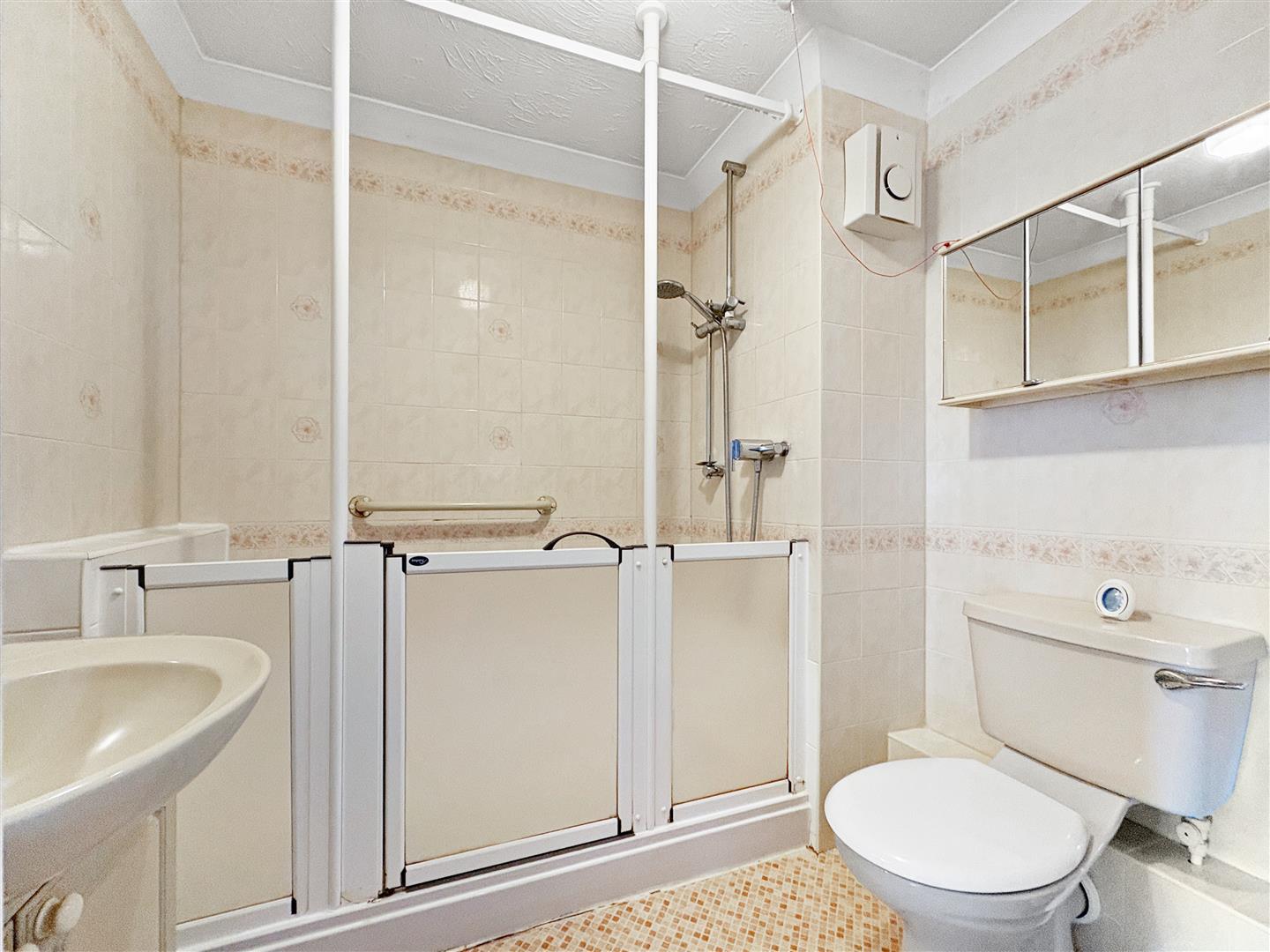 Property Image 66595327-03c9-420f-a6b2-ac525c9fd36a