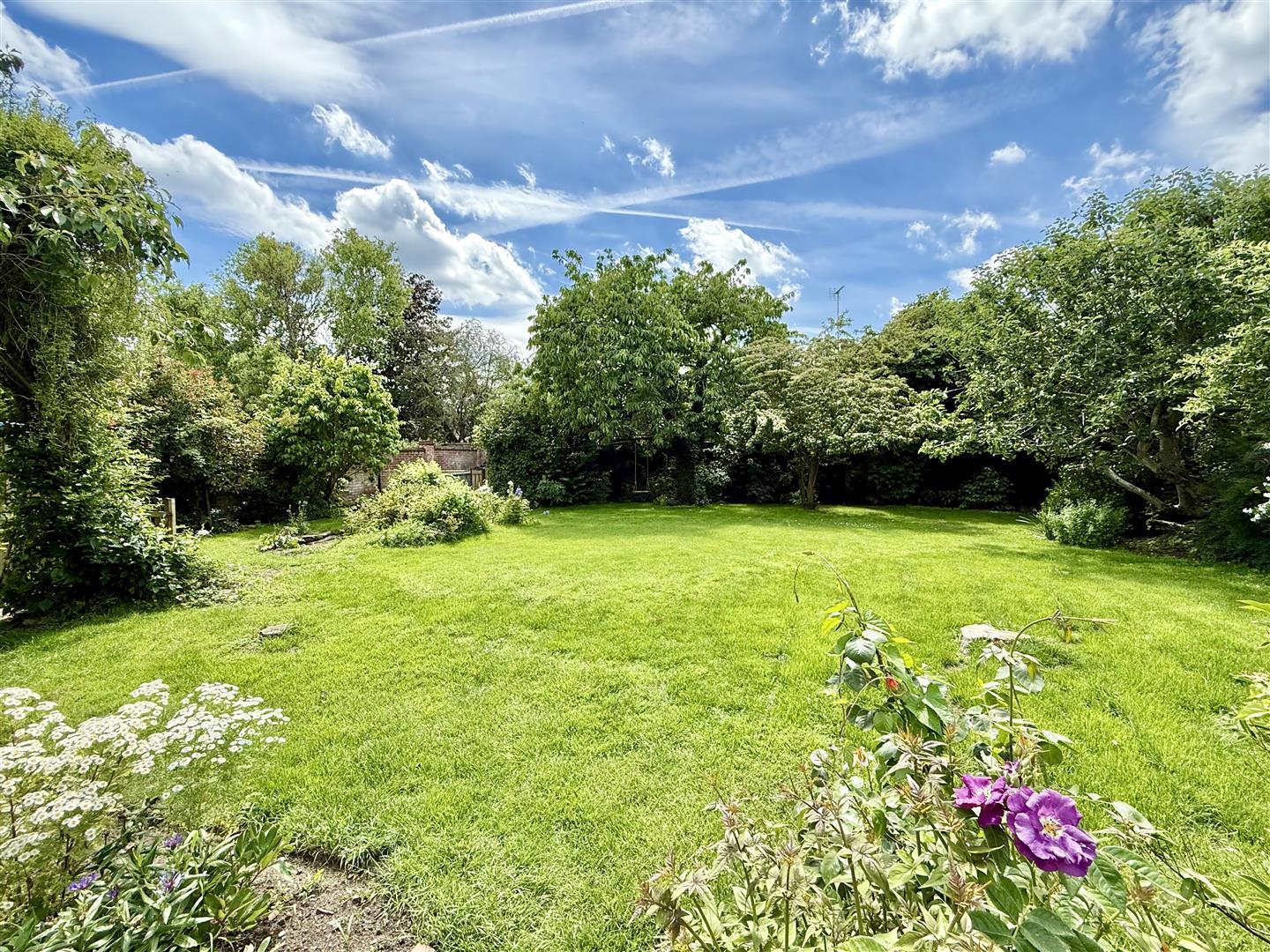Property Image 6669c54f-728e-41f5-8511-33826ffde499