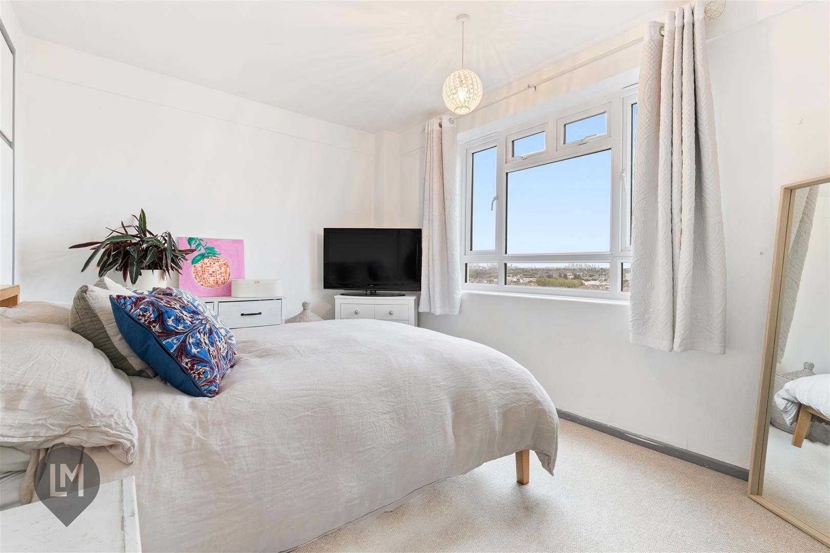 Property Image 667af8bc-a226-4f6f-8480-62582be55ef6