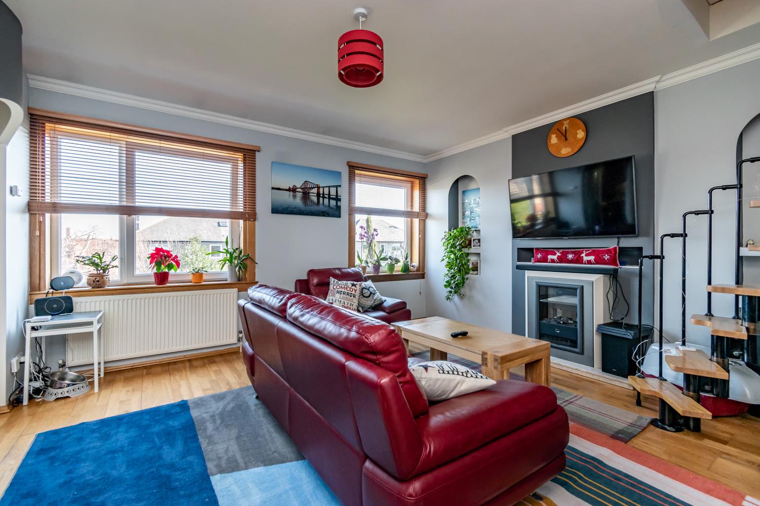 Property Image 667cc11d-c2c7-43a8-84f7-d764dfb96d44