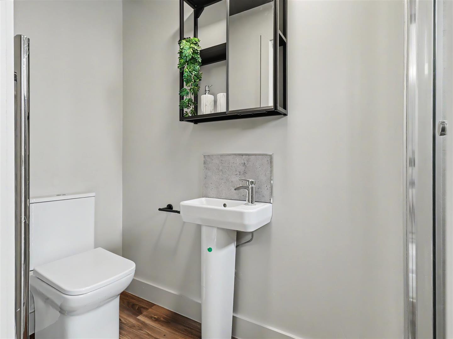 Property Image 6682ac88-7baa-46c6-a3e9-21d7b558859d