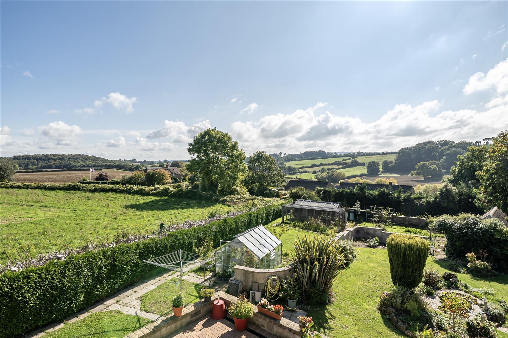 Property Image 6682cd26-8bd0-47df-97a4-ee0c7677a633