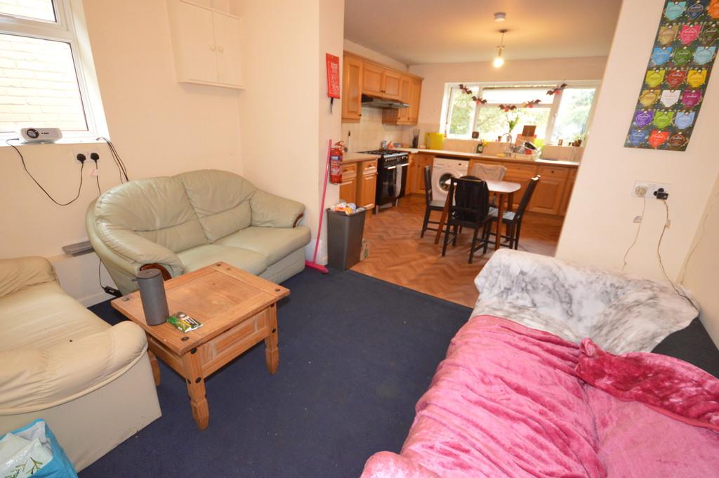 Property Image 669460d0-5810-4ff7-80c8-55fef95b5e35