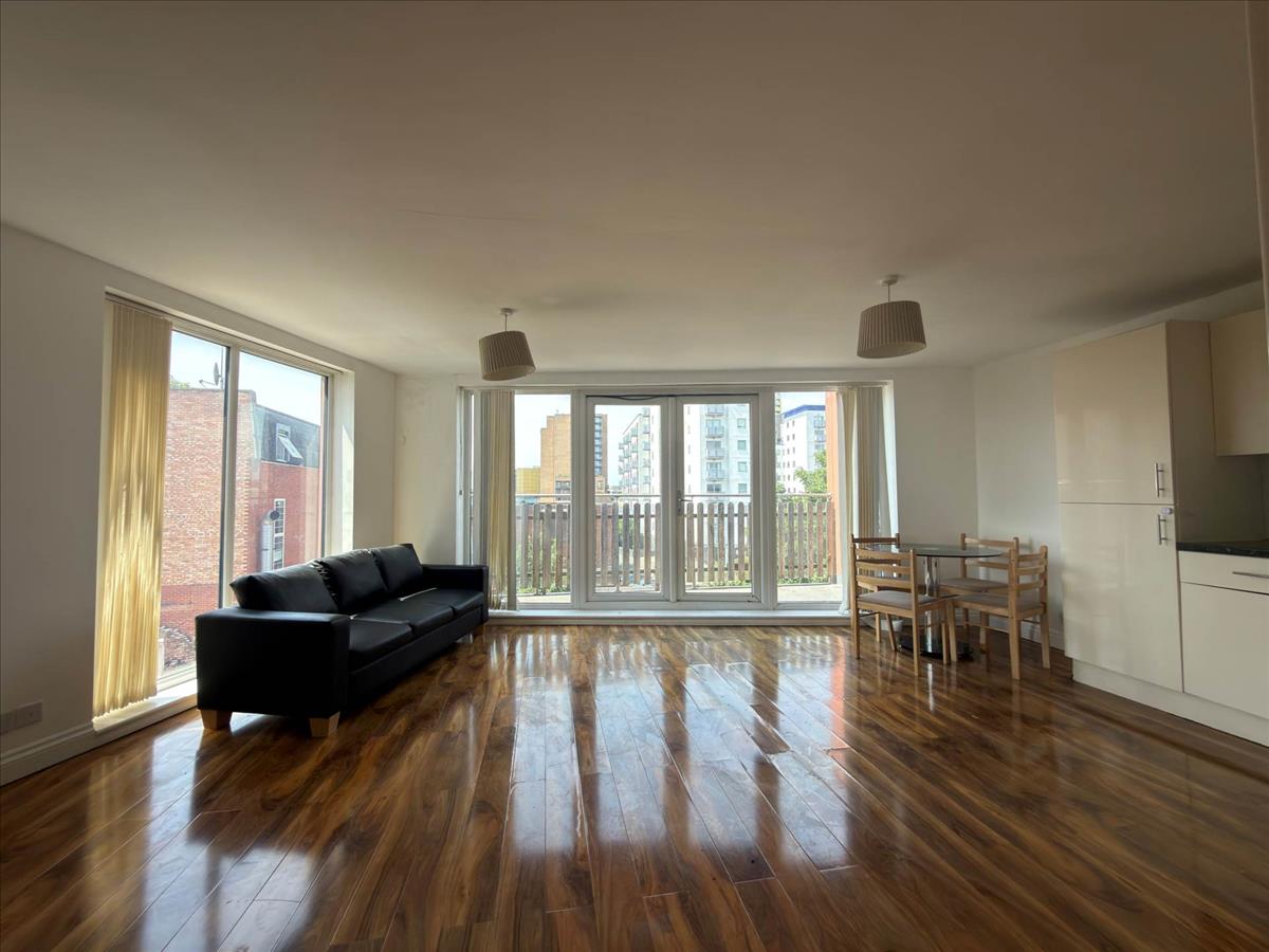 Property Image 6695b765-ad90-4c3f-83c8-632a14d3904e