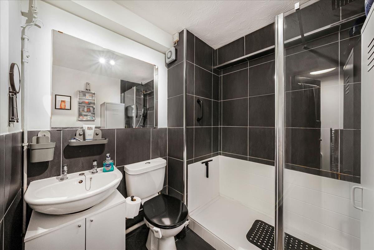 Property Image 669e3955-c6b2-40d1-93ef-db5cdf8bd5be