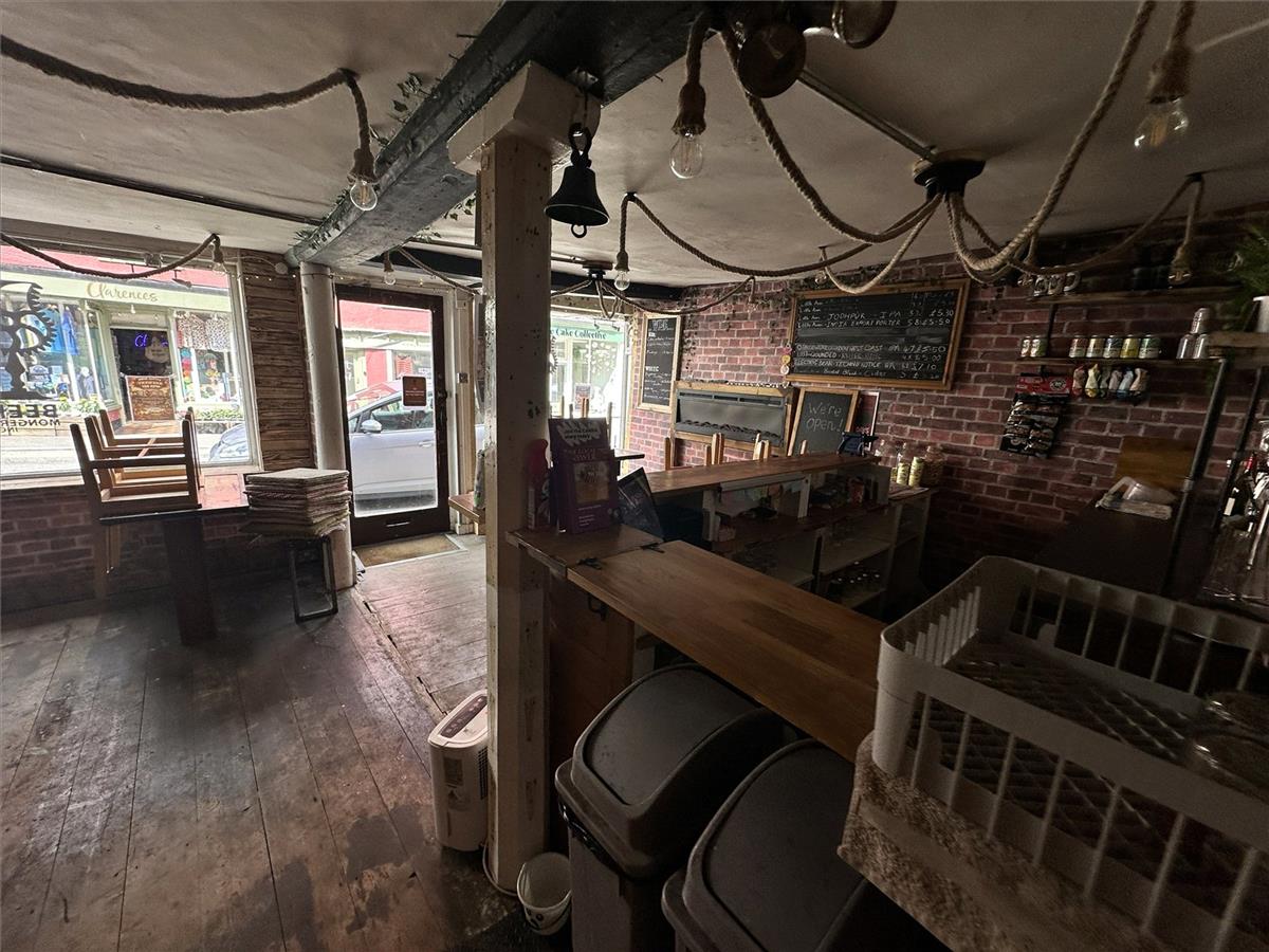 Property Image 669fa8ee-e20c-4d59-942c-4219f0fb8147