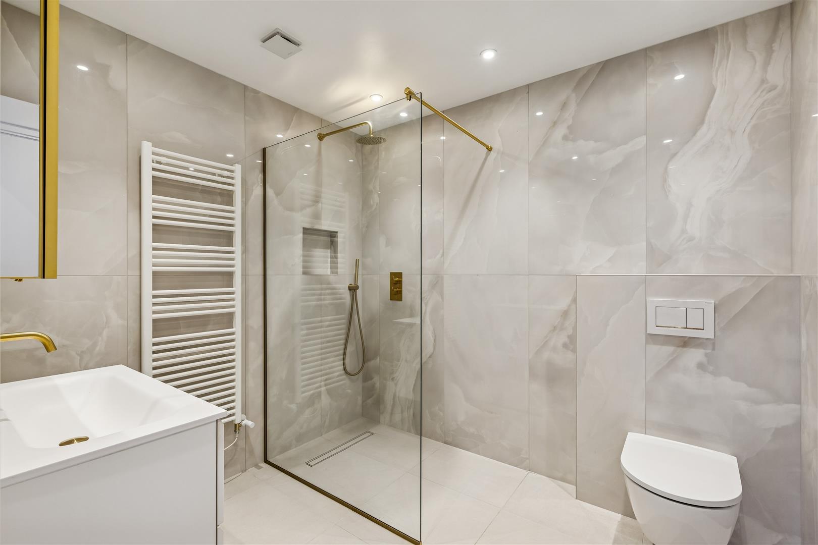 Property Image 66ae683b-019f-4de9-95e8-1236310de7ac