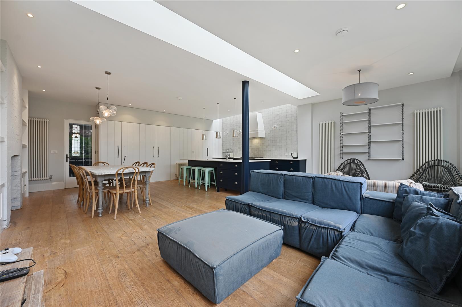 Property Image 66aea201-53ea-436c-9083-d333ab7630c2