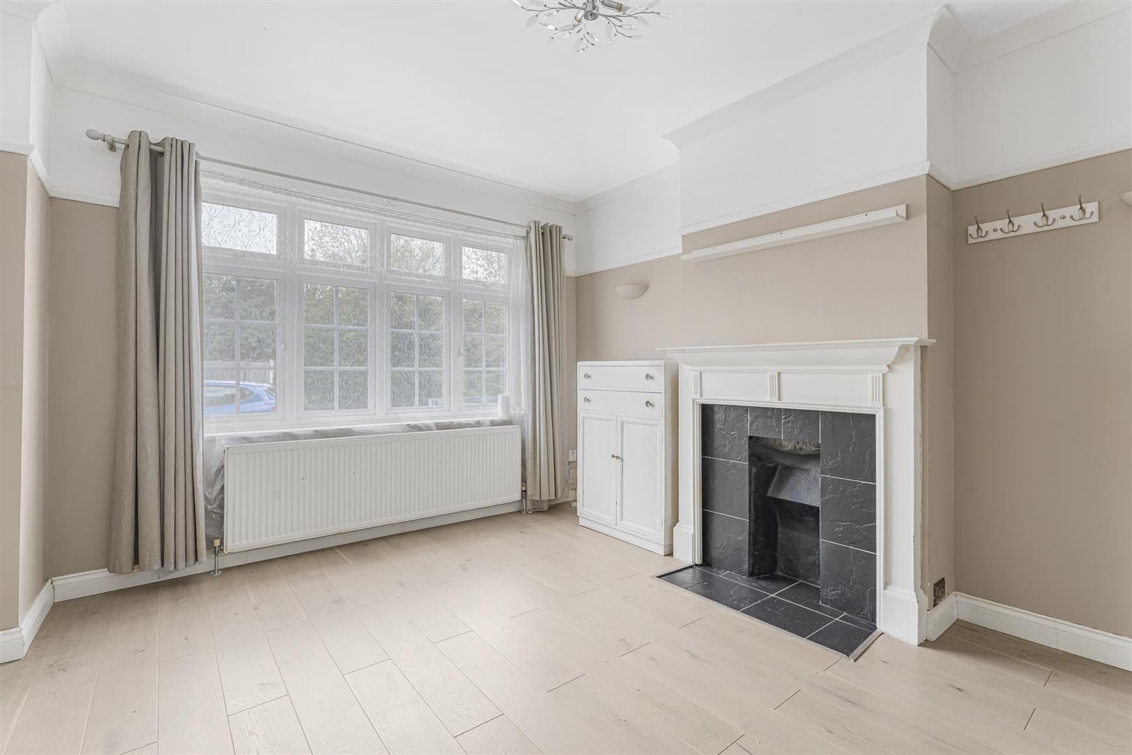 Property Image 66c364f9-0cea-4636-b2b6-5c72856f75cd