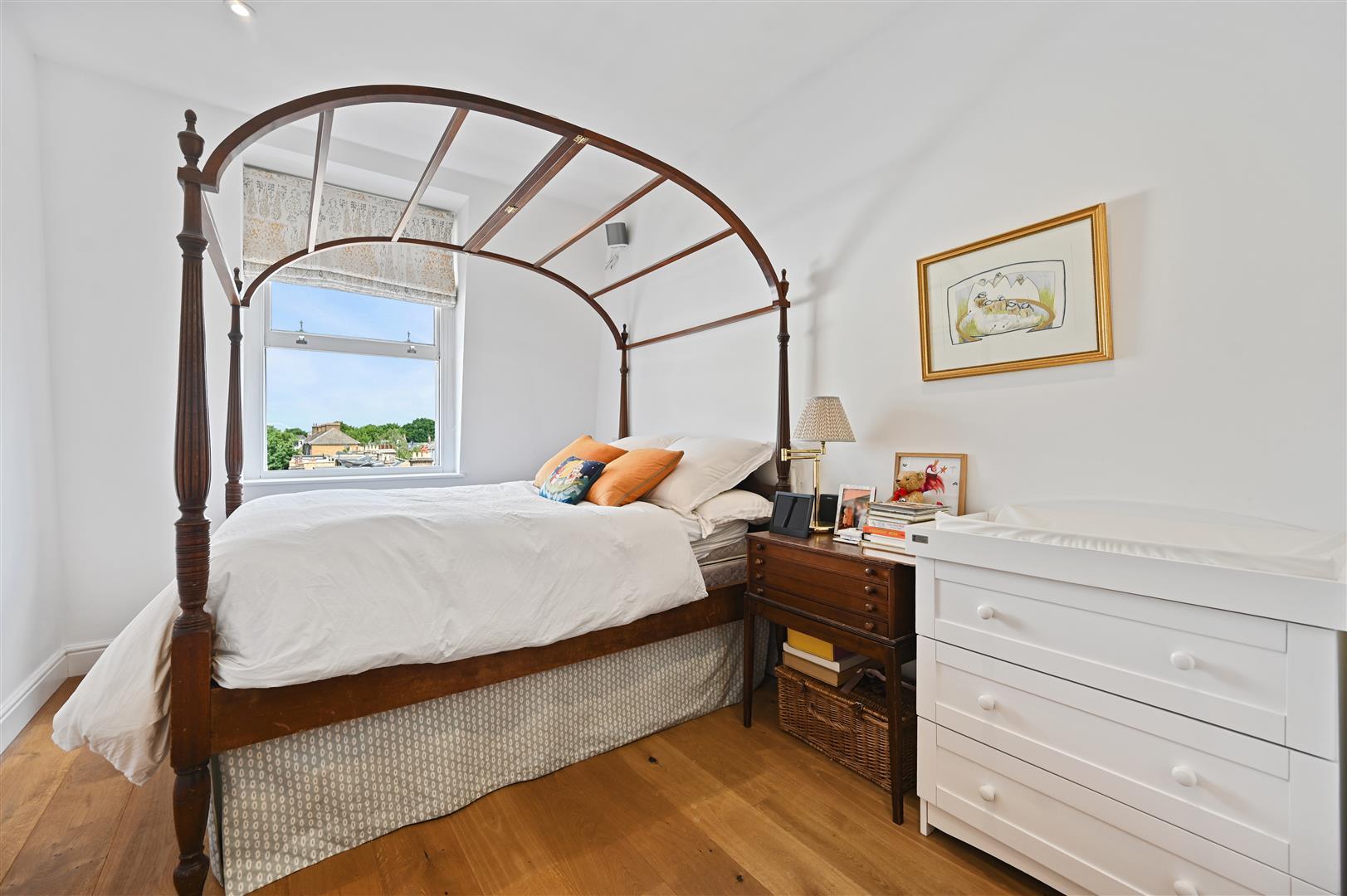 Property Image 66c4a830-c4f2-47f4-81d5-728aecda1ee9