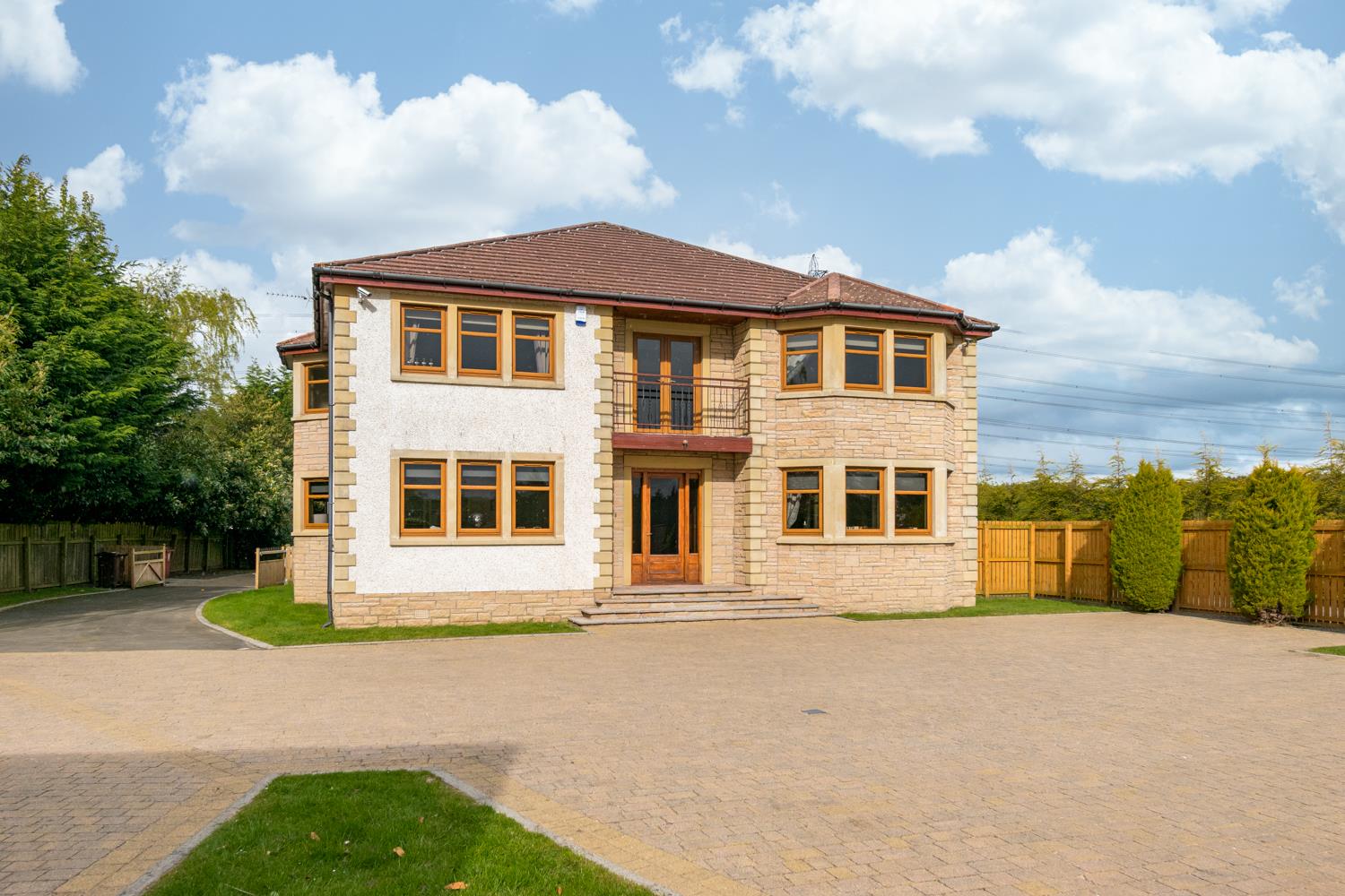 Property Image 66d1105d-ae7e-4313-96ec-f0c70cd453c6