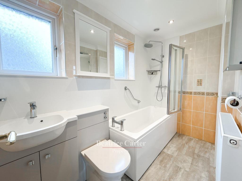 Property Image 66d69ad2-ce12-4ee8-82f2-4feaa29f1624