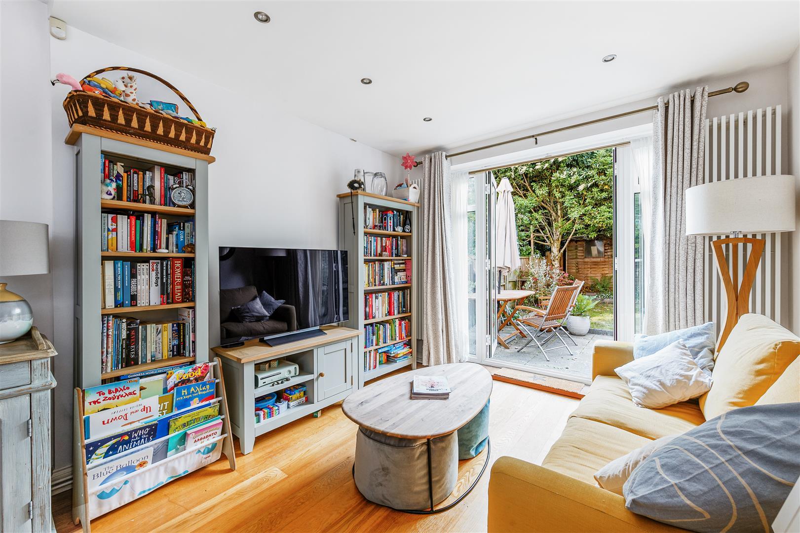 Property Image 66e0dc90-74c0-437c-86d8-cfe73ba951f4