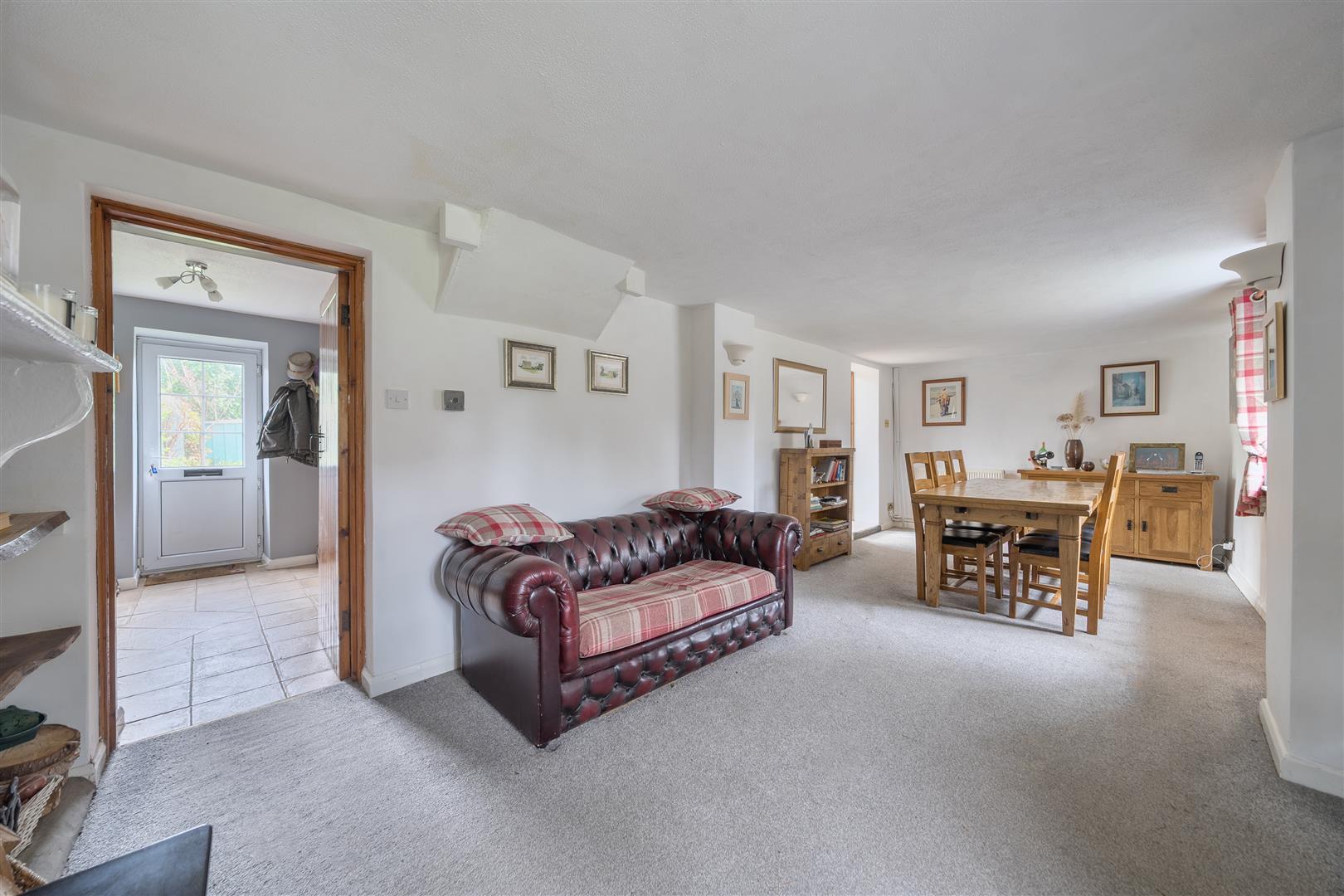 Property Image 66e4898e-e186-403e-9a0b-b5d5433ced59