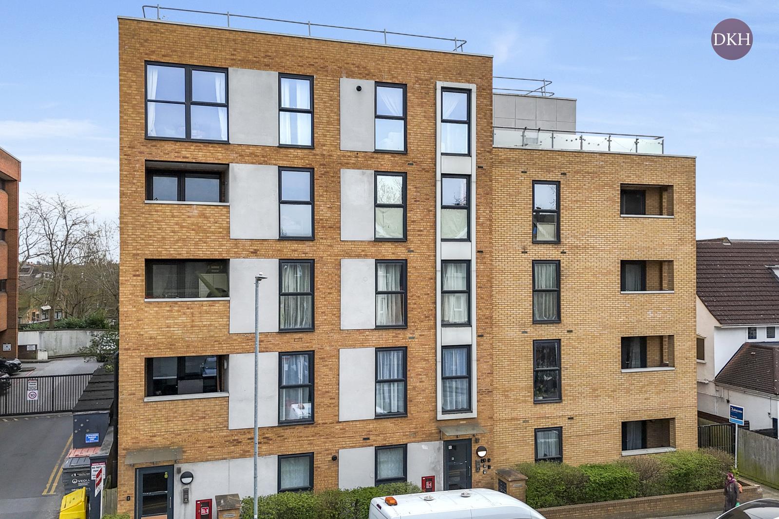 Property Image 66f942e2-4b83-42a9-92a1-0ffbc7e9fc1b