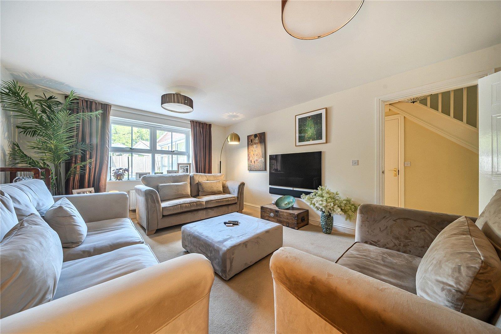 Property Image 67023a53-f8bd-4269-af49-b6b9fcb85e93