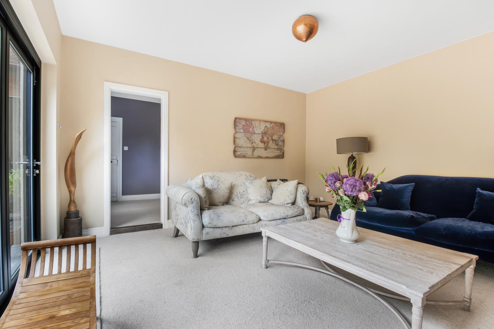 Property Image 67085f1e-8572-4b4a-afaa-7e77bc4c0195