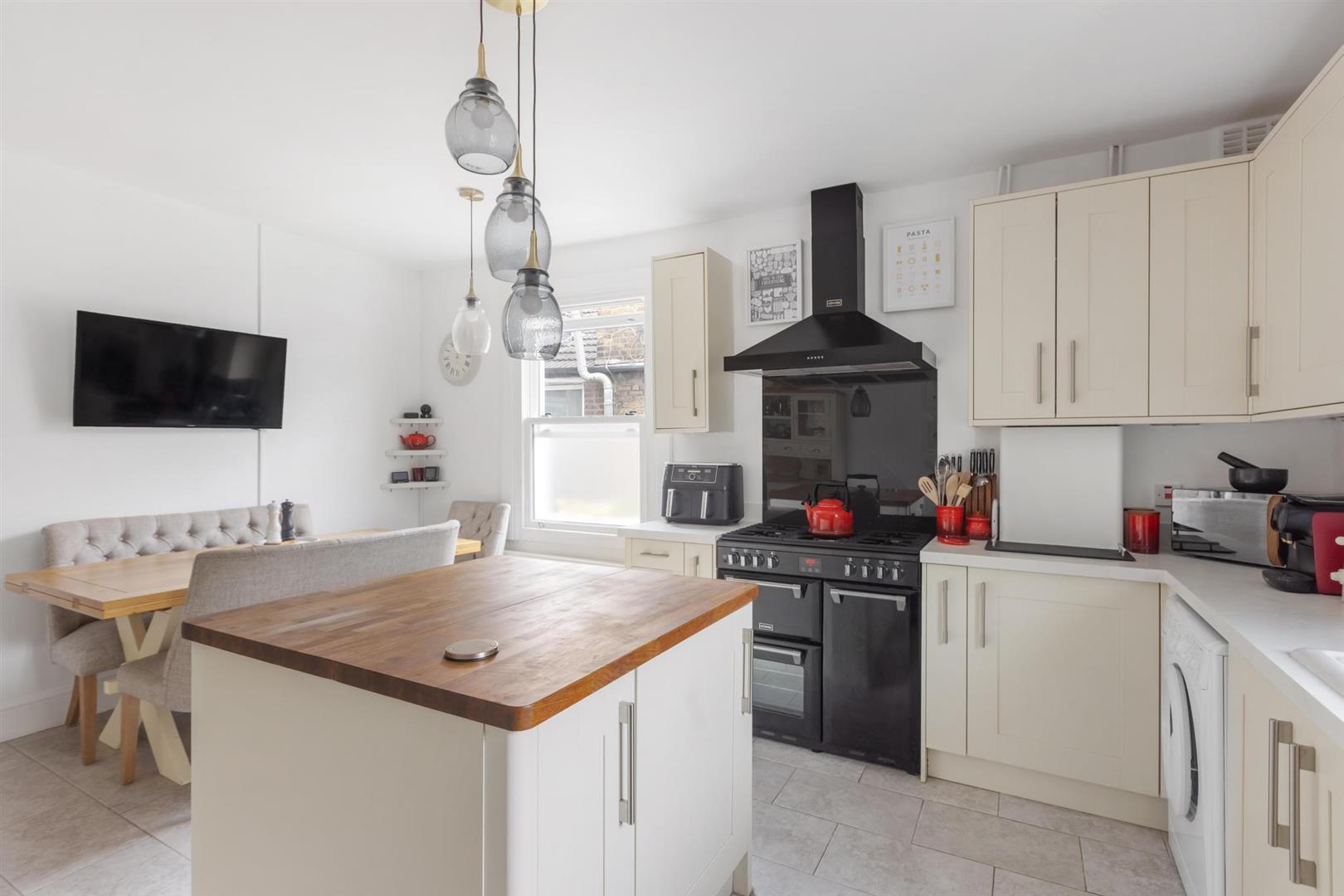 Property Image 6709d02a-8487-4934-9743-a01a9b0729d2