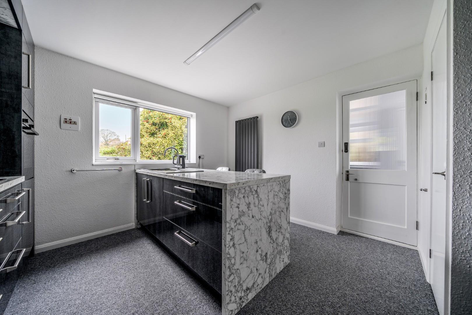 Property Image 670b4a96-4819-4471-a47e-28e3813df63d
